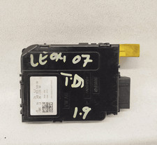 Centralina comandi multifunzione devioguidasgancio  VOLKSWAGEN GOLF (1K) 1.4 FSI