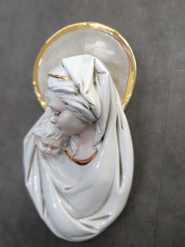 Madonna ceramica - , di