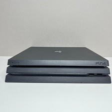 PS4 PRO 1 TB Console