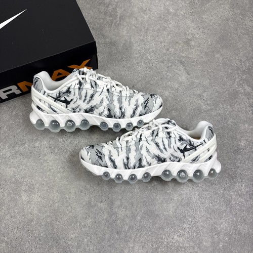 Taglia nike air max dn8 - 11,
