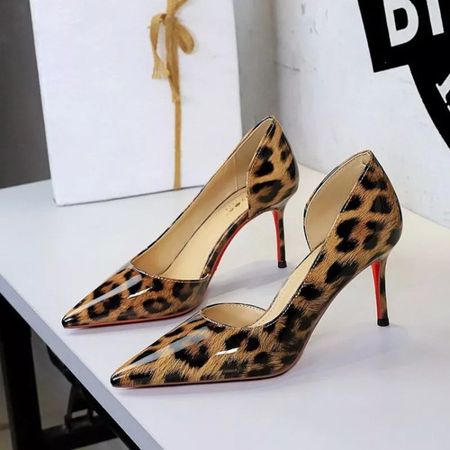 Decolte leopardate vernice - decolte,