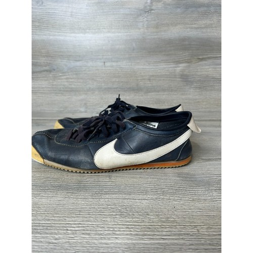 Vintage 2011 nike cortez - nike,