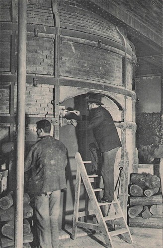 Sevres manufacture - -,