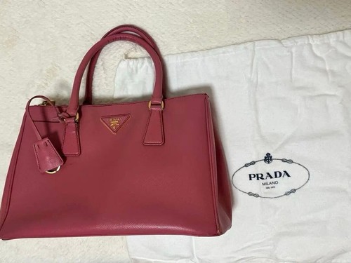 Prada saffiano rosa - rosa, a