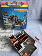 Micro Macchine, Earls