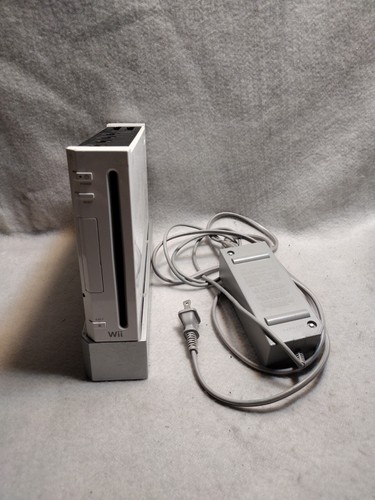 Nintendo wii launch edition - nintendo,