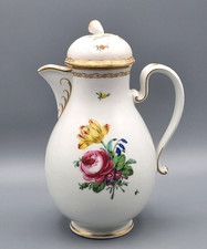 Brocca manifattura porcellana