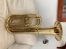 filicorno contrabbasso in sib. Marca ETOILE.