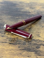Montblanc 12 Bordeaux penna