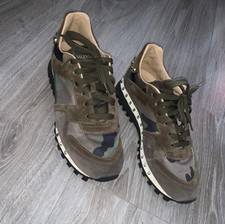 Sneakers Valentino Garavani Rockstud mimetiche da ginnastica taglia UK 6,5 EU 39,5