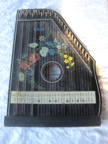 Antica arpa vintage giubilo