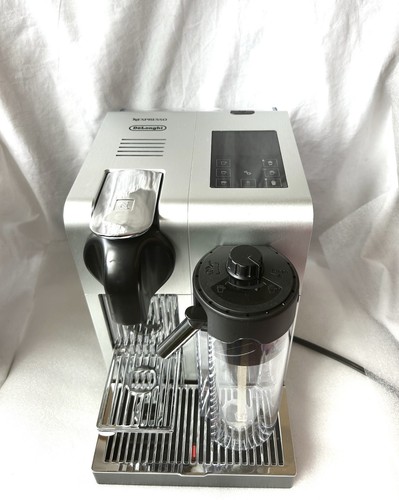Longhi nespresso lattissima - de'longhi,