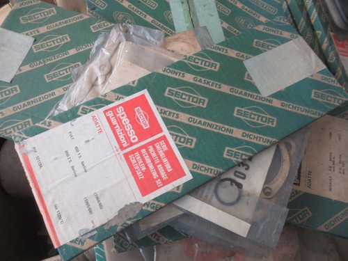 Fiat 850 berlina set - 850,