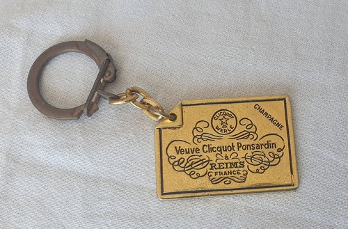 Porte cles champagne - champagne, veuve