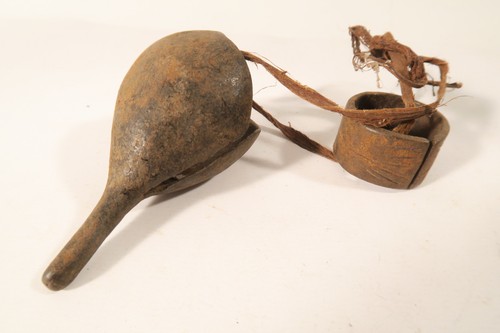 Antico gong ferro cabrye