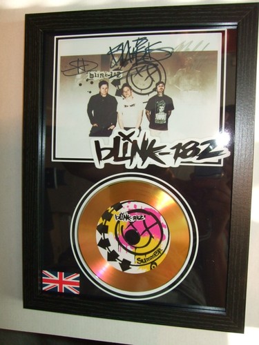 Blink 182 limited - ,