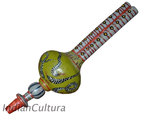 Fatto mano snake charmer - a,
