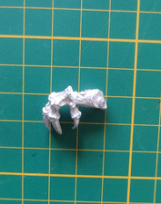 Warhammer Old world  : bits/ pièce - patte / main / jambe Galrauch dragon chaos