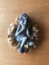 Statuetta Pixies Folletto Elfo Fiore Girasole Coccinella Decorazione Collezione