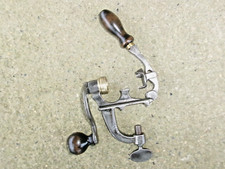 ANCIEN SERTISSEUR DE