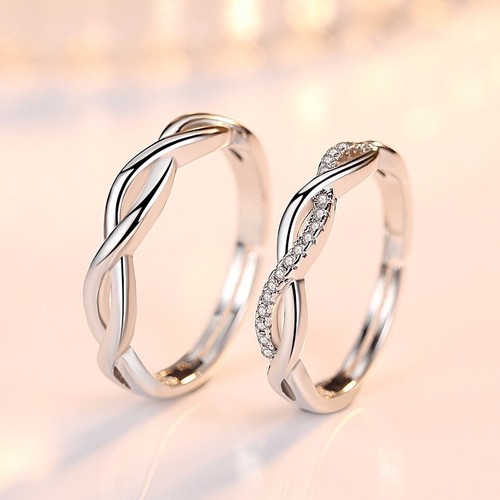 Anello regolabile ritorto