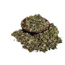 Foglia di lampone tagliata