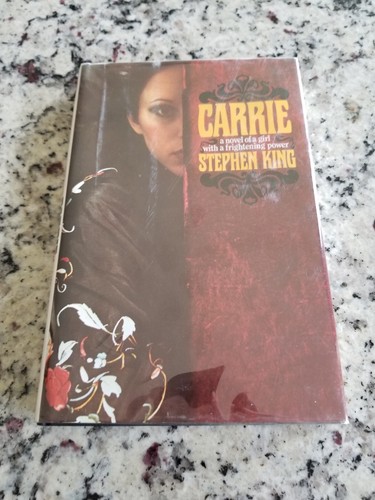 Carrie stephen king - by,
