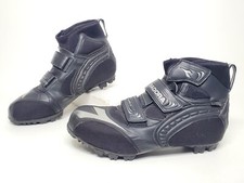 Scarpe da mountain bike