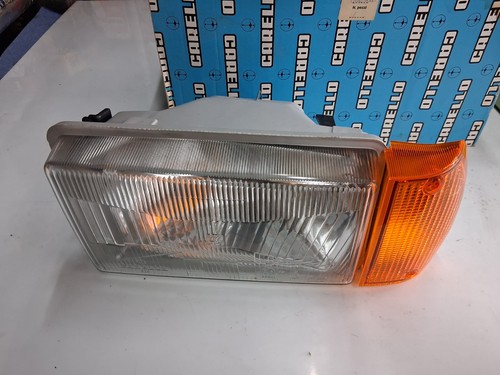 Faro anteriore sinistro per