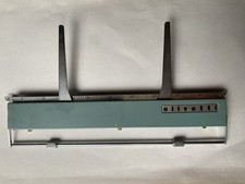 Poggiacarta pezzo di ricambio macchina scrivere Olivetti Lettera 22