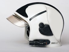 Torcia e staffa per casco