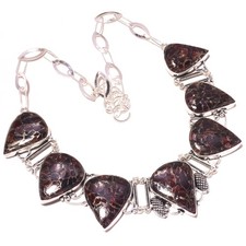 Collana di pietre preziose