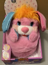 Peluche nuovo in mano soggetti