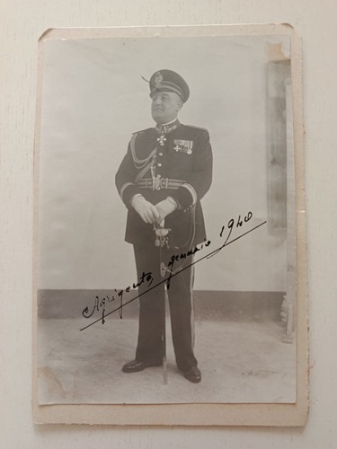 Foto grande ufficiale polizia - foto,