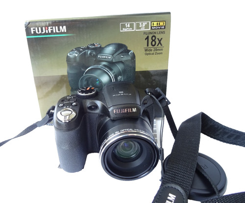 Fujifilm finepix s2950 - fujifilm,