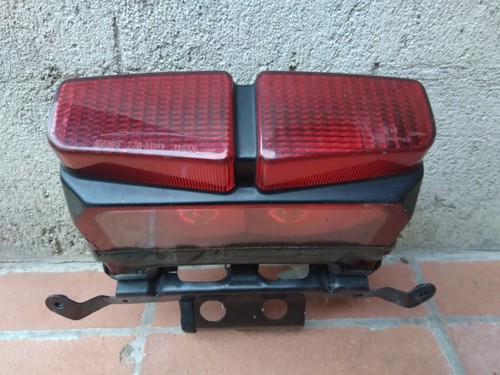 Faro posteriore yamaha fzs 600 - posteriore,