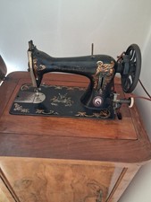 Antica macchina da cucire
