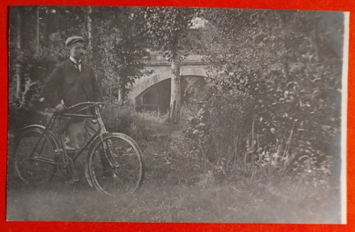 Cartolina uomo velocipede - cartolina,
