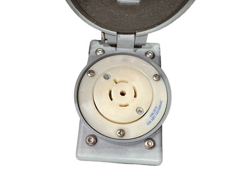 Nos hubbell hbl - 2516, 20a