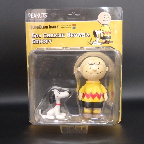 Figura ultra dettagliata