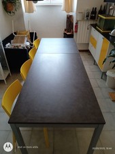 tavolo allungabile in acciaio per max 10 persone