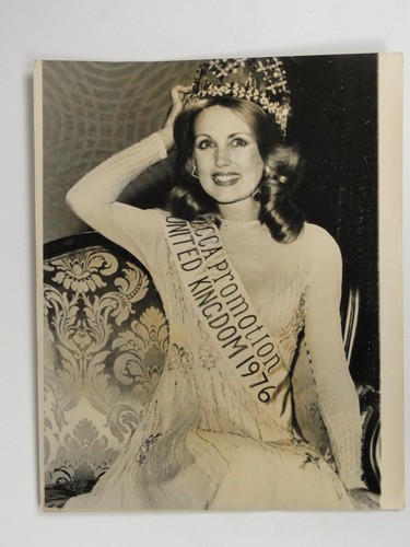 Carol grant miss united - carol,