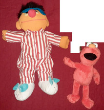 LOTTO 2 PELUCHE MUPPET SHOW SESAME STREET ELMO, ERNIE PELUCHE VINTAGE jim henson, tyco