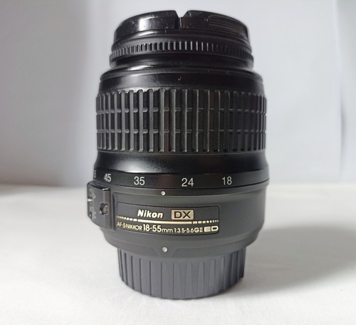 Nikon nikkor 18 55mm - nikkor, 18-55mm