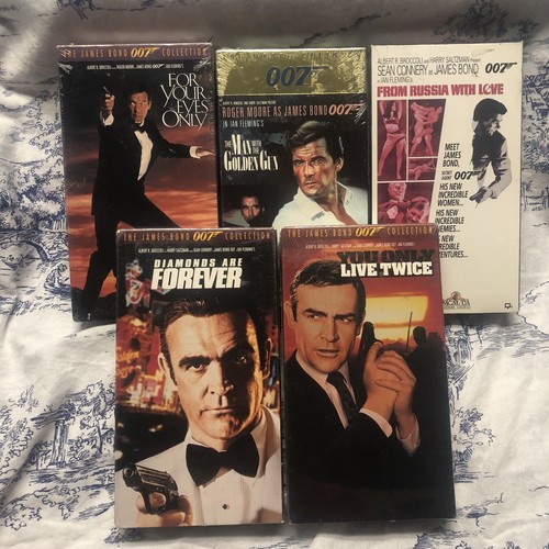 Vhs video cassette tape - cassette, movie