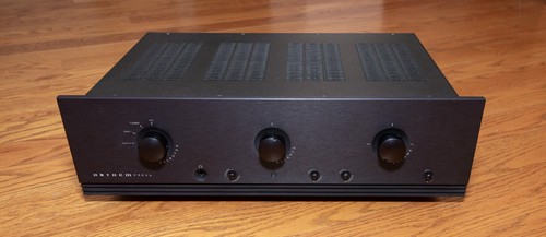 Preamplificatore valvolare
