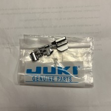 Serger Juki a pedale standard