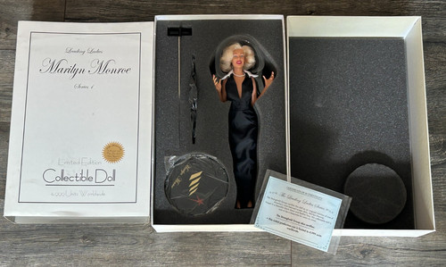 Marilyn monroe doll - monroe,