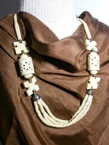 Collana africana osso - collana, in