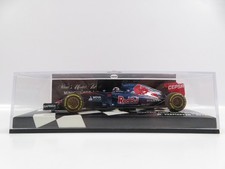1:43 Minichamps 417150033